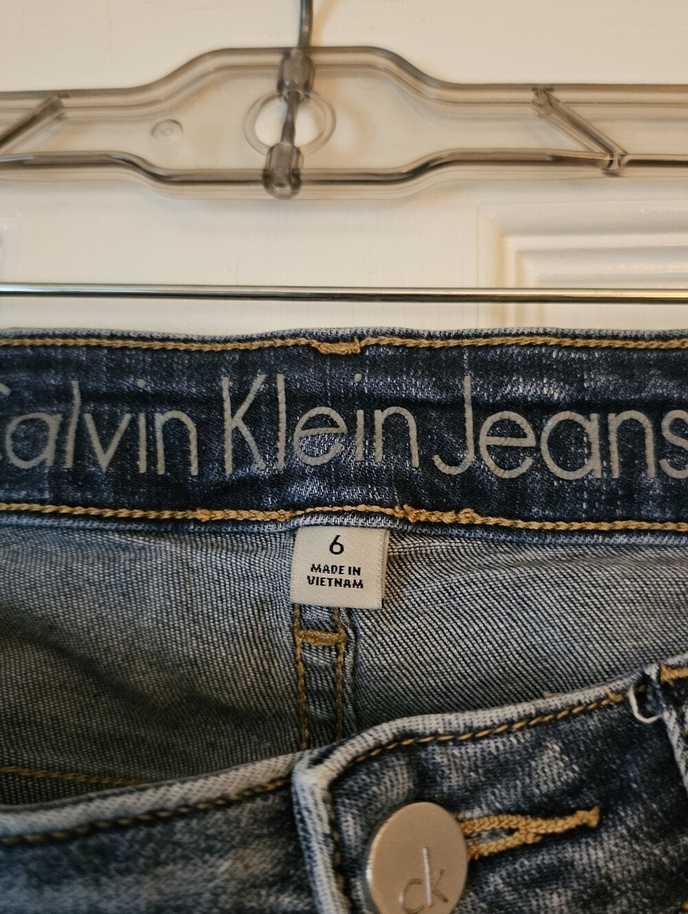 Calvin Klein Women's Slim Boyfriend Blue Denim Stretch Jeans Size 6 - Picture 8 of 9